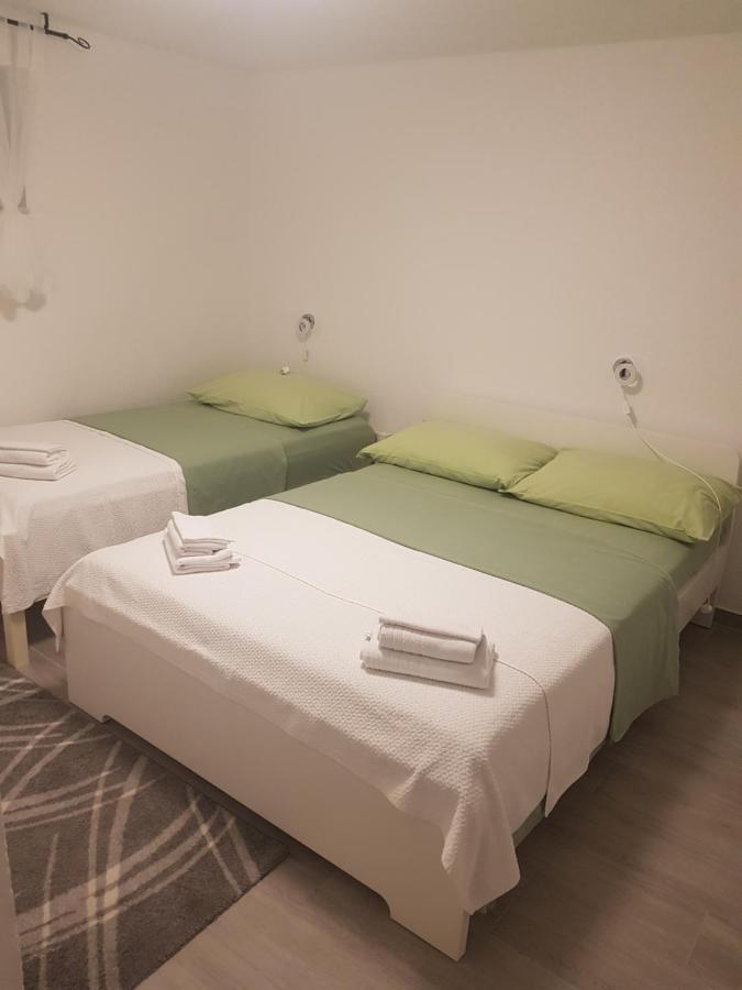 Apartment Jura Bilo Примоштен Экстерьер фото
